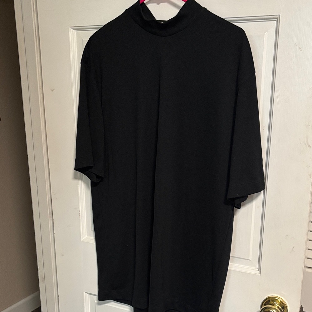 Nike Black Short-Sleeve Mock Neck Tee